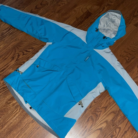 GSX insulated Gore-Tex jacket - Picture 1 of 15